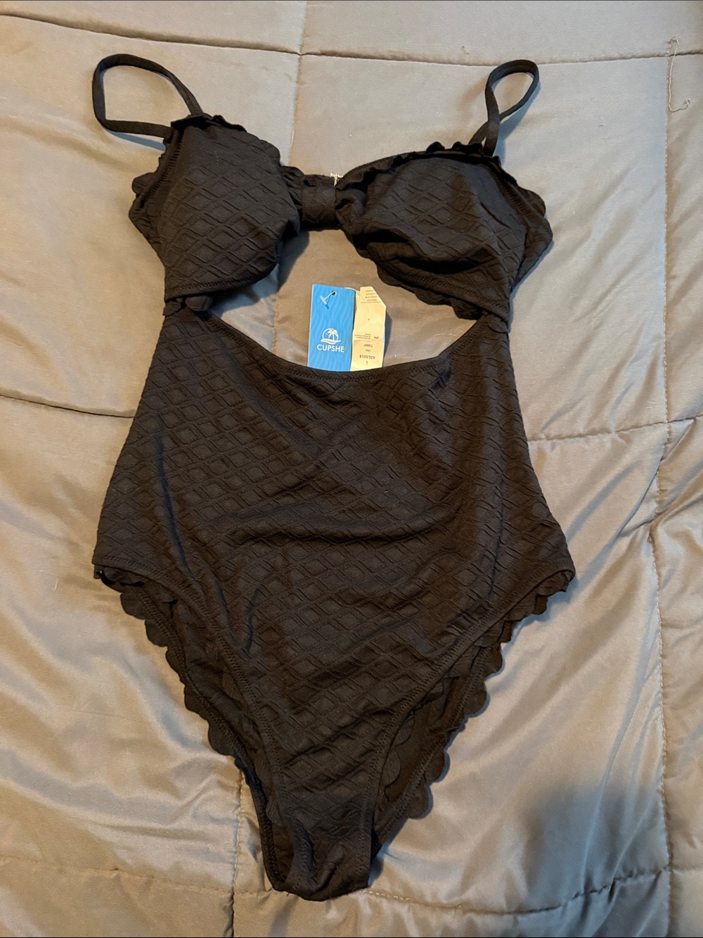Black Textured One-Piece Swimsuit with Cutout